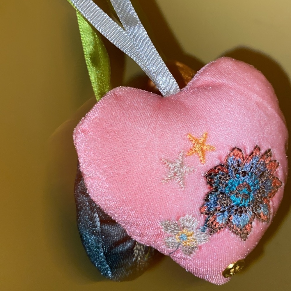 Johnny Was Ornaments 3 Sachets of peacock, pink heart, orange 
New